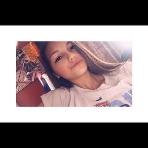 Meet your Posher, Sofia